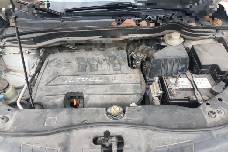 Used Haval H6 2015 Sport Edition 1.5T Automatic Two-Wheel Drive Luxury Model Engine Bay