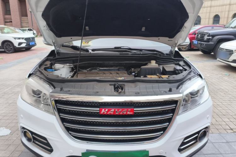 Used Haval H6 2015 Sport Edition 1.5T Manual Two-Wheel Drive Elite Model Engine Bay