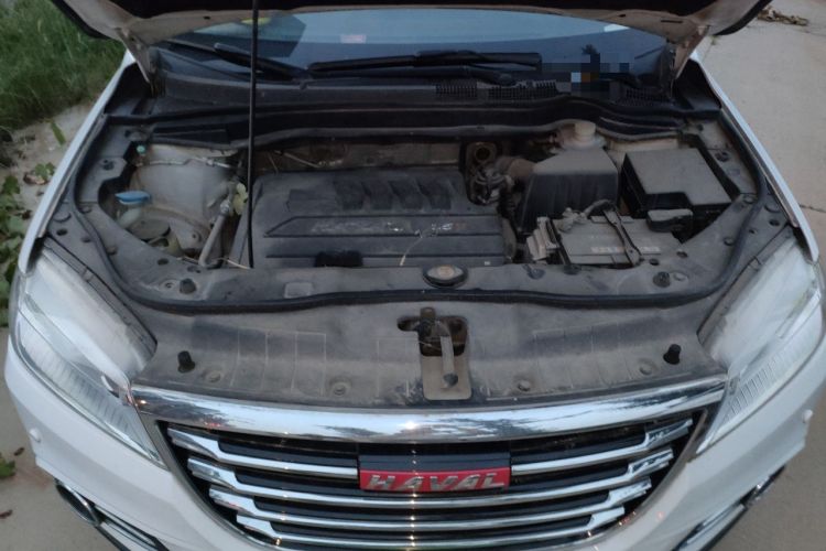 Used Haval H6 2015 Sport Edition 1.5T Automatic Two-Wheel Drive Luxury Model Engine Bay