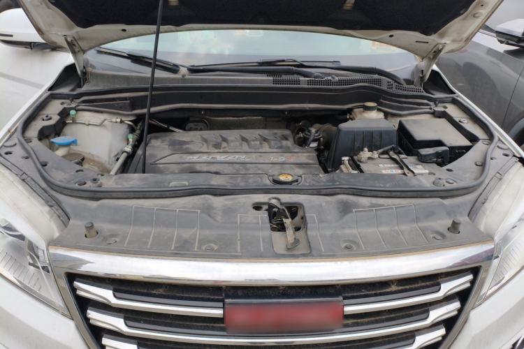 Used Haval H6 2015 Sport Edition 1.5T Automatic Two-Wheel Drive Luxury Model Engine Bay