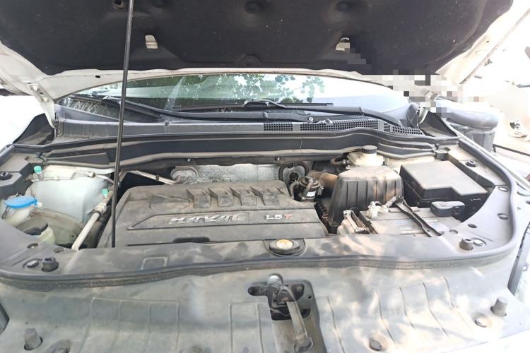 Used Haval H6 2015 Sport Edition 1.5T Automatic Two-Wheel Drive Luxury Model Engine Bay