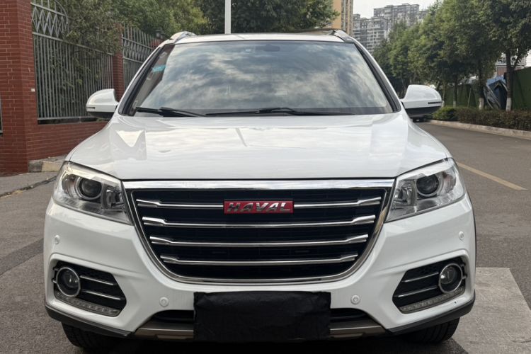 Used Haval H6 2015 Sport Edition 1.5T Automatic Two-Wheel Drive Luxury Model Exterior 1