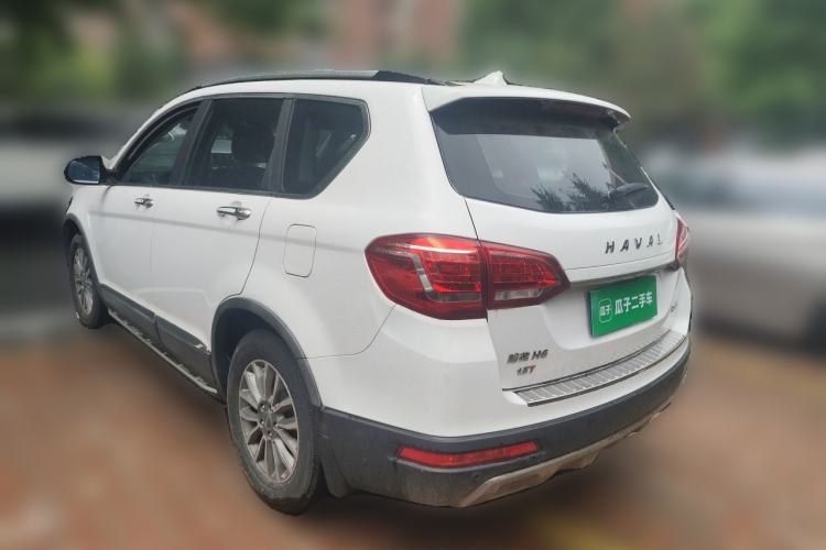 Used Haval H6 2015 Sport Edition 1.5T Automatic Two-Wheel Drive Luxury Model Exterior 2