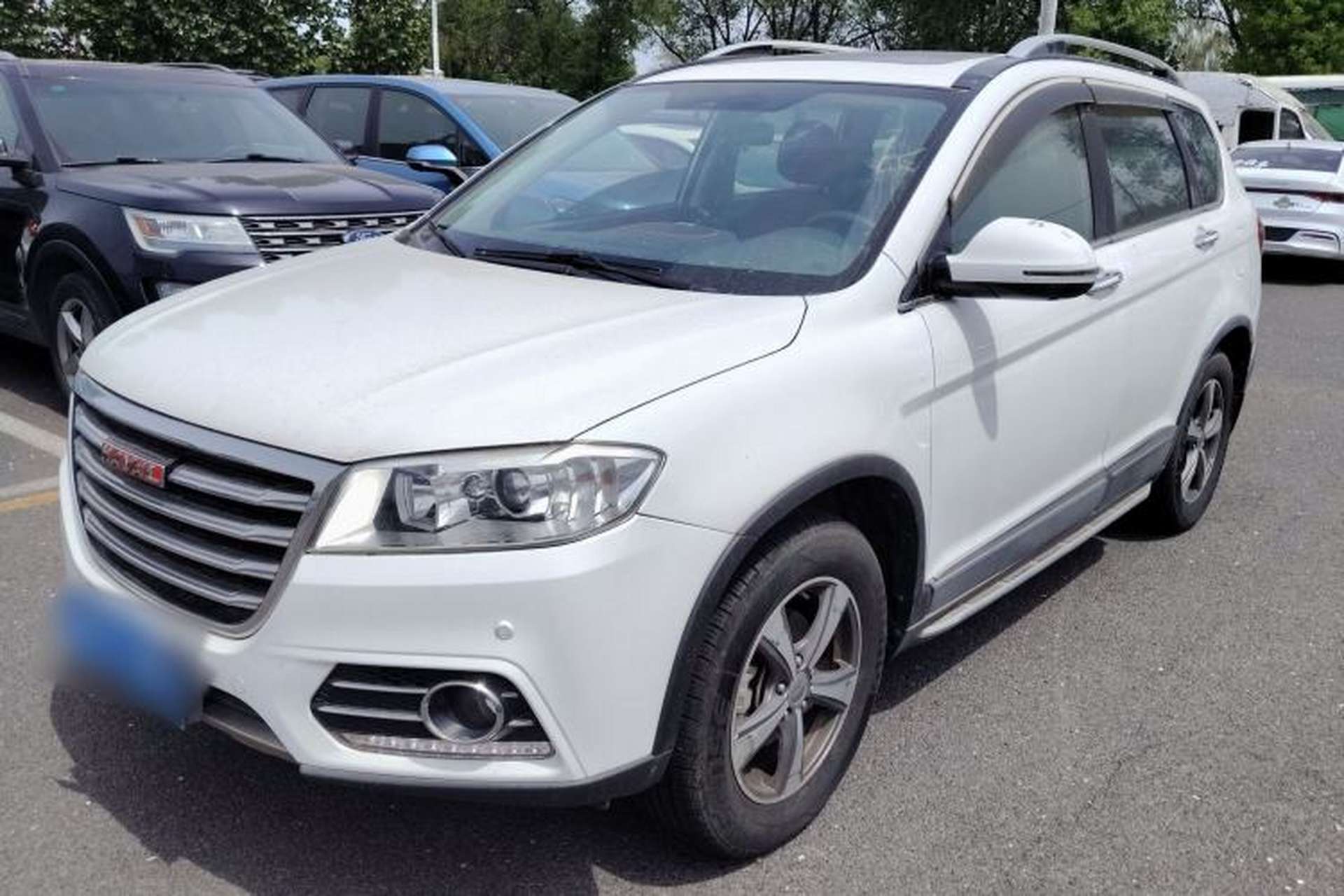 Used Haval H6 2015 Revised Version Sport Edition 1.5T Manual Transmission Two-Wheel Drive Elite Grade Exterior 2