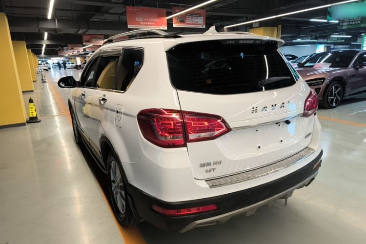 Used Haval H6 2015 Revised Version Sport Edition 1.5T Manual Transmission Two-Wheel Drive Elite Grade Exterior 2
