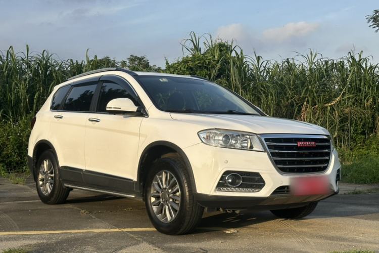 Used Haval H6 2015 Sport Edition 1.5T Automatic Two-Wheel Drive Luxury Model Exterior 2
