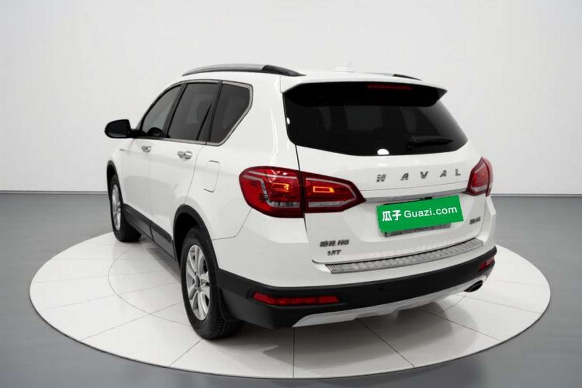 Used Haval H6 2015 Sport Edition 1.5T Manual Two-Wheel Drive Elite Model Exterior 2