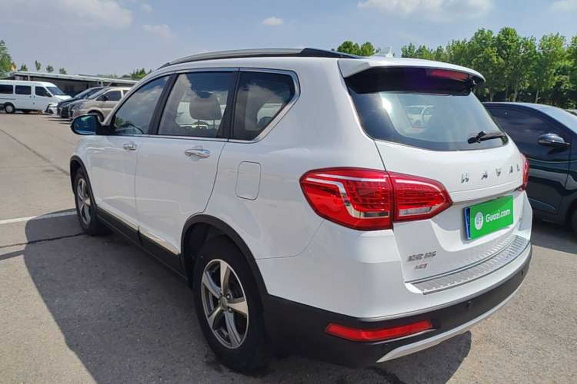 Used Haval H6 2015 Upgraded Model 1.5T Manual Two-Wheel Drive Prestige Version Exterior 2