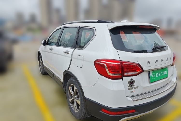 Used Haval H6 2015 Sport Edition 1.5T Manual Two-Wheel Drive Elite Model Exterior 3