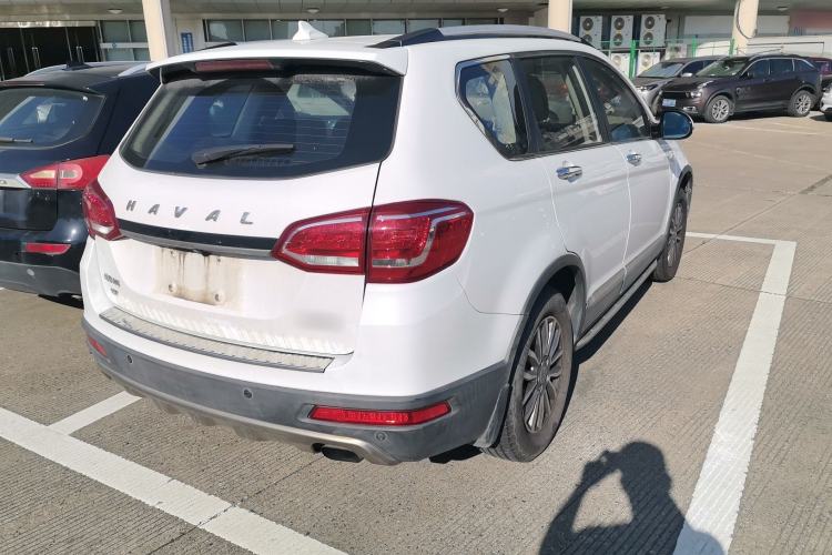 Used Haval H6 2015 Sport Edition 1.5T Automatic Two-Wheel Drive Luxury Model Exterior 3