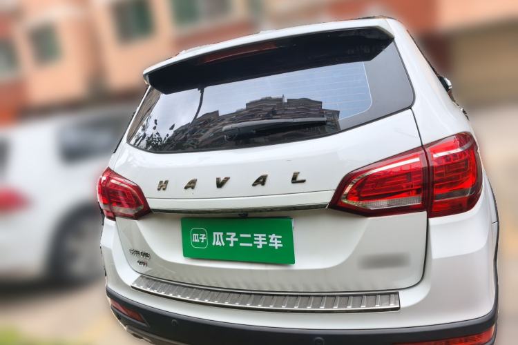 Used Haval H6 2015 Sport Edition 1.5T Manual Two-Wheel Drive Elite Model Exterior 4