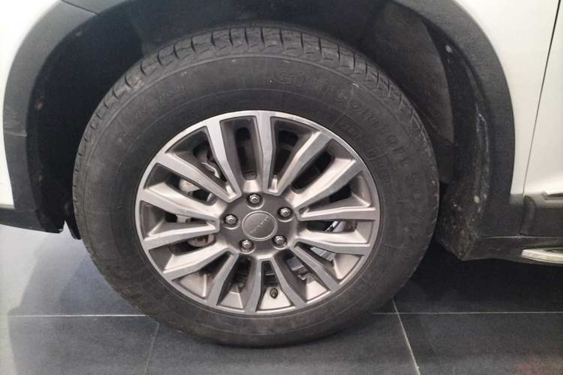 Used Haval H6 2015 Sport Edition 1.5T Automatic Two-Wheel Drive Luxury Model Exterior 4