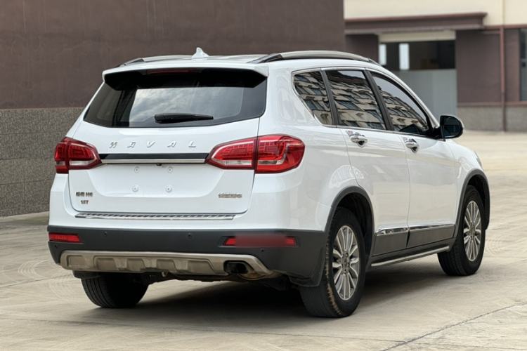 Used Haval H6 2015 Sport Edition 1.5T Automatic Two-Wheel Drive Luxury Model Exterior 5