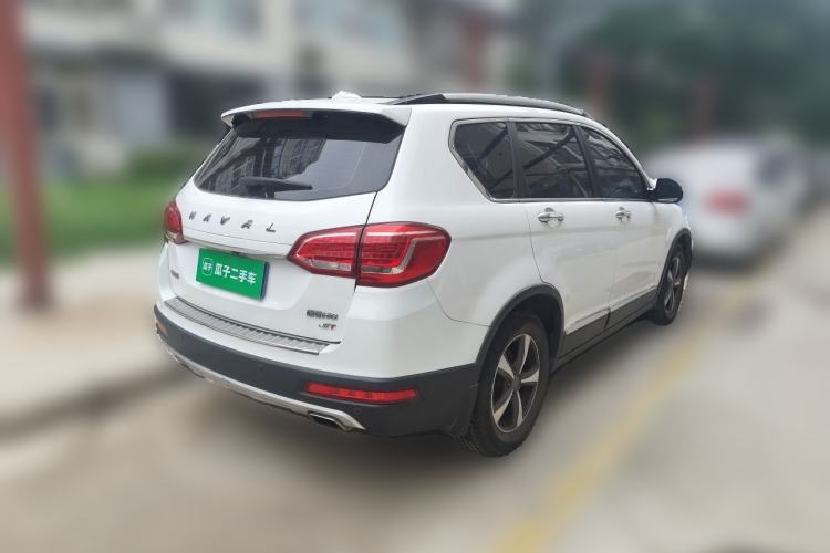 Used Haval H6 2015 Sport Edition 1.5T Manual Two-Wheel Drive Prestige Model Exterior 5
