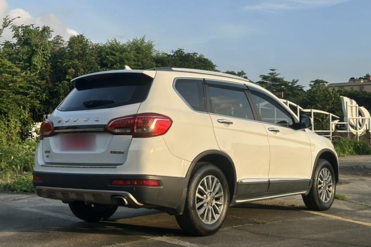 Used Haval H6 2015 Sport Edition 1.5T Automatic Two-Wheel Drive Luxury Model Exterior 6