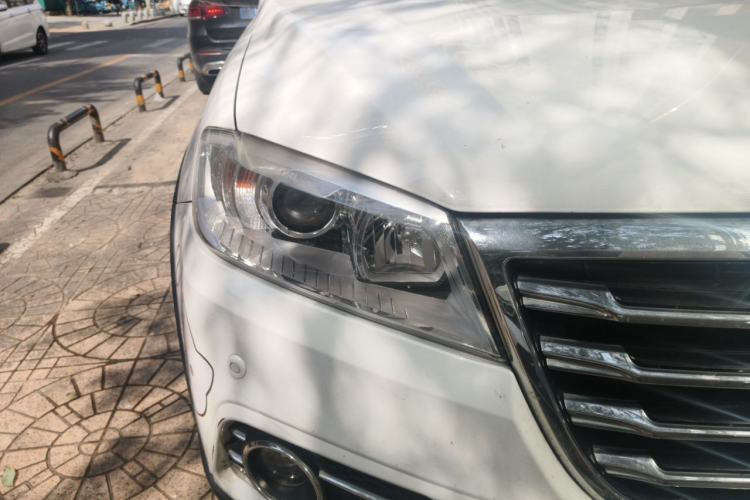 Used Haval H6 2015 Sport Edition 1.5T Automatic Two-Wheel Drive Luxury Model Exterior 6