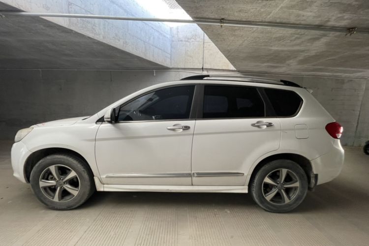 Used Haval H6 2015 Upgraded Model 1.5T Manual Two-Wheel Drive Elite Version Exterior 7