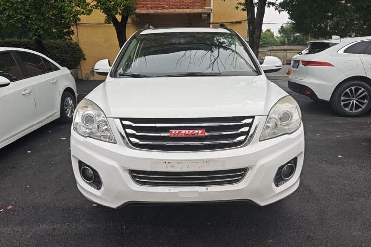 Used Haval H6 2015 Upgraded Model 1.5T Manual Two-Wheel Drive Elite Version Front