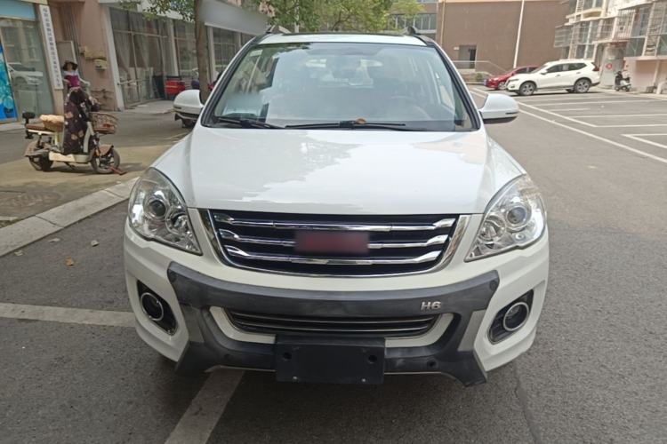 Used Haval H6 2015 Upgraded Model 1.5T Manual Two-Wheel Drive Elite Version Front