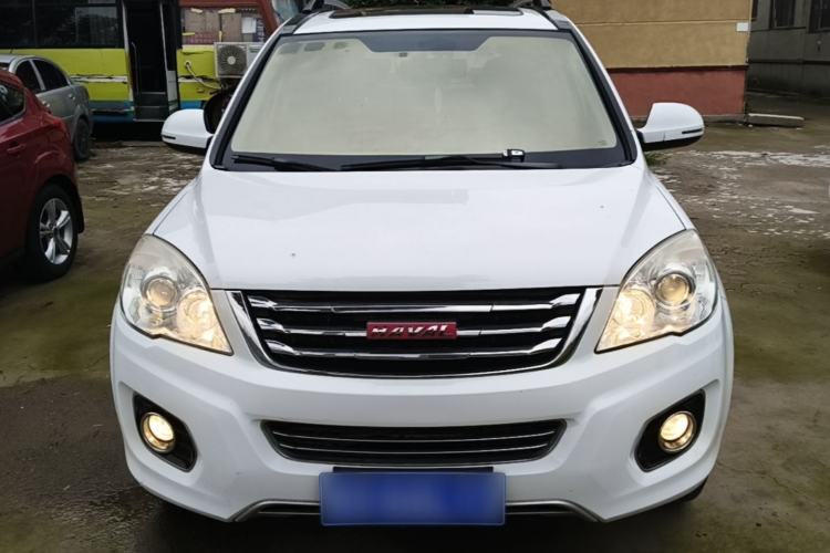 Used Haval H6 2015 Upgraded Model 1.5T Manual Two-Wheel Drive Elite Version Front