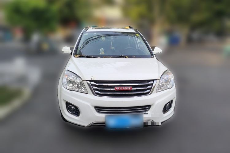Used Haval H6 2015 Upgraded Model 1.5T Manual Two-Wheel Drive Elite Version Front