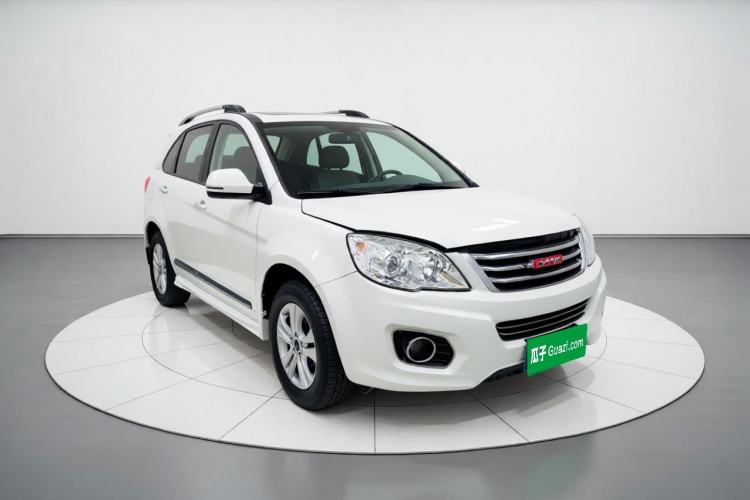 Used Haval H6 2015 Upgraded Model 1.5T Manual 4x4 Elite Version Front Right 45 Deg