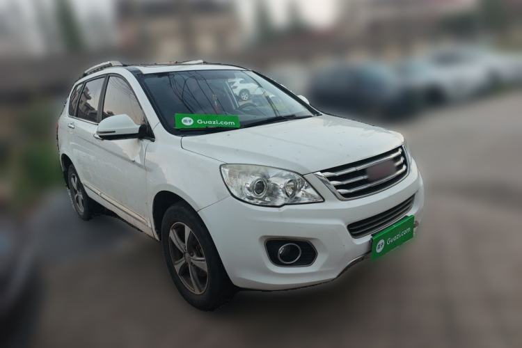 Used Haval H6 2015 Upgraded Model 1.5T Manual Two-Wheel Drive Elite Version Front Right 45 Deg