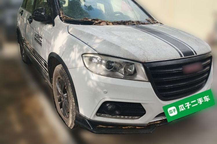 Used Haval H6 2015 Upgraded Model 1.5T Manual Two-Wheel Drive Elite Version Front Right 45 Deg