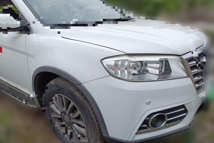 Used Haval H6 2015 Sport Edition 1.5T Automatic Two-Wheel Drive Luxury Model Front Right 45 Deg