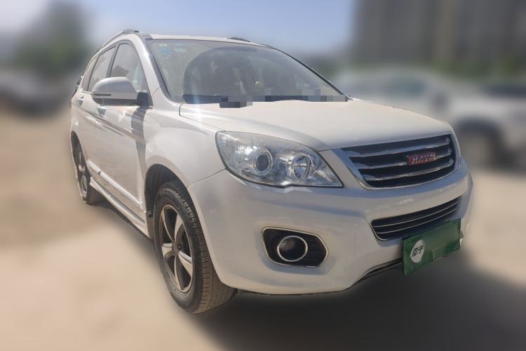 Used Haval H6 2015 Upgraded Model 1.5T Manual Two-Wheel Drive Elite Version Front Right 45 Deg