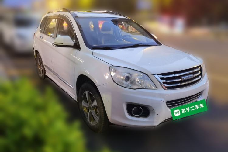 Used Haval H6 2015 Upgraded Model 1.5T Manual Two-Wheel Drive Elite Version Front Right 45 Deg