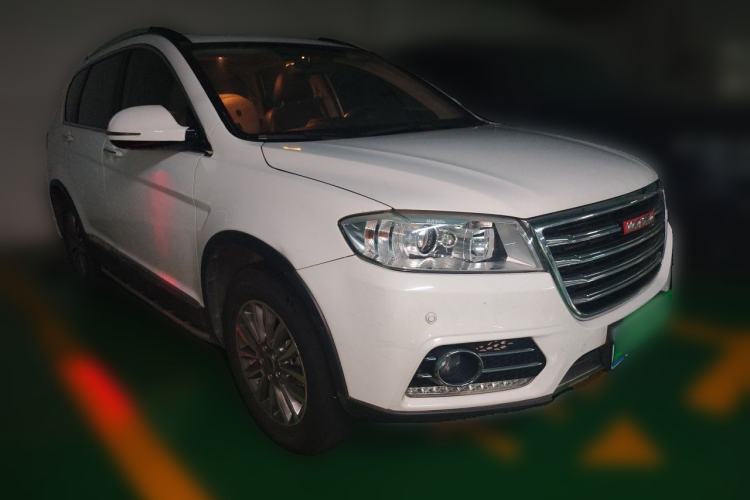 Used Haval H6 2015 Sport Edition 1.5T Automatic Two-Wheel Drive Luxury Model Front Right 45 Deg