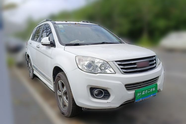 Used Haval H6 2015 Upgraded Model 1.5T Manual Two-Wheel Drive Elite Version Front Right 45 Deg