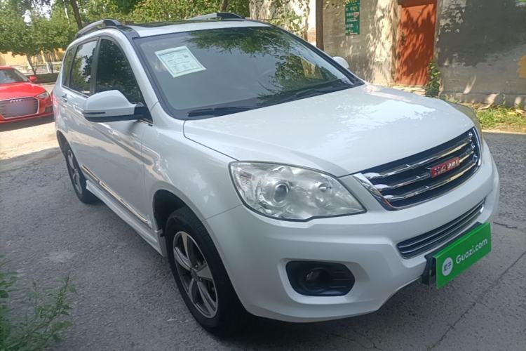 Used Haval H6 2015 Upgraded Model 1.5T Manual Two-Wheel Drive Elite Version Front Right 45 Deg