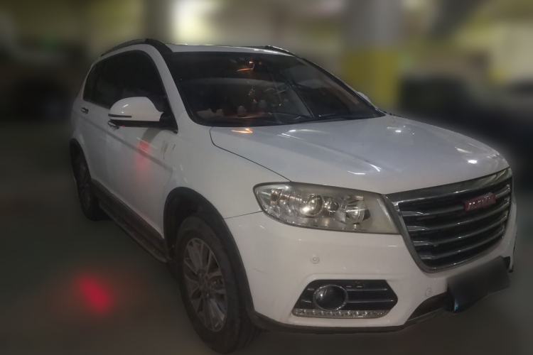 Used Haval H6 2015 Sport Edition 1.5T Automatic Two-Wheel Drive Luxury Model Front Right 45 Deg