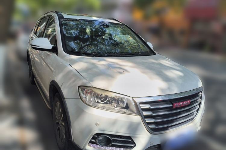 Used Haval H6 2015 Sport Edition 1.5T Automatic Two-Wheel Drive Luxury Model Front Right 45 Deg