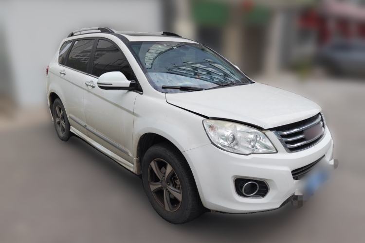 Used Haval H6 2015 Upgraded Model 1.5T Manual Two-Wheel Drive Elite Version Front Right 45 Deg