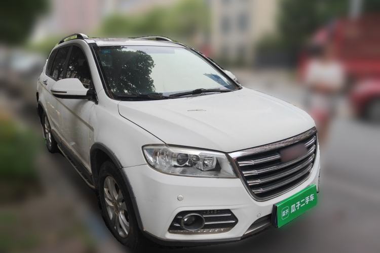 Used Haval H6 2015 Revised Version Sport Edition 1.5T Manual Transmission Two-Wheel Drive Elite Grade Front Right 45 Deg