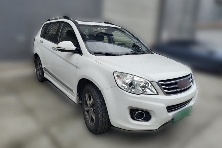 Used Haval H6 2015 Upgraded Model 1.5T Manual Two-Wheel Drive Elite Version Front Right 45 Deg