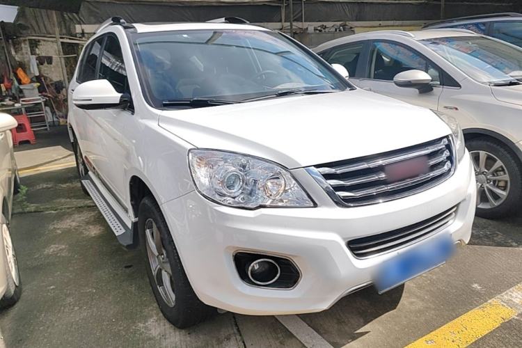 Used Haval H6 2015 Upgraded Model 1.5T Manual Two-Wheel Drive Elite Version Front Right 45 Deg