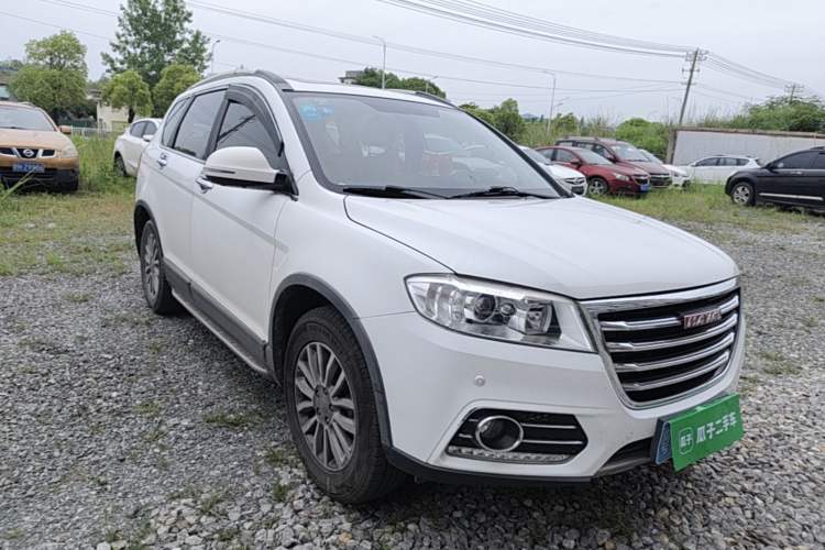 Used Haval H6 2015 Sport Edition 1.5T Automatic Two-Wheel Drive Luxury Model Front Right 45 Deg
