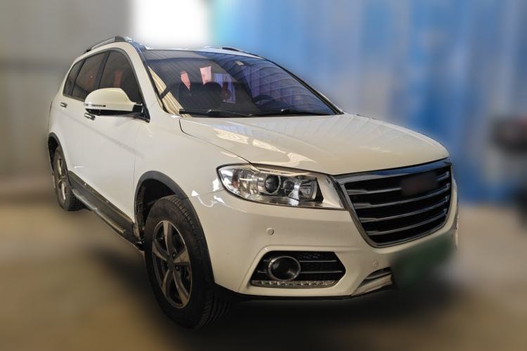 Used Haval H6 2015 Revised Version Sport Edition 1.5T Manual Transmission Two-Wheel Drive Elite Grade Front Right 45 Deg