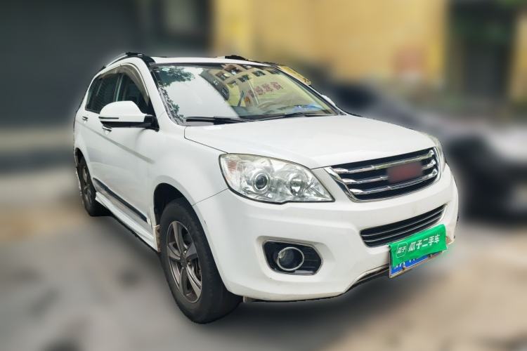 Used Haval H6 2015 Upgraded Model 1.5T Manual Two-Wheel Drive Elite Version Front Right 45 Deg