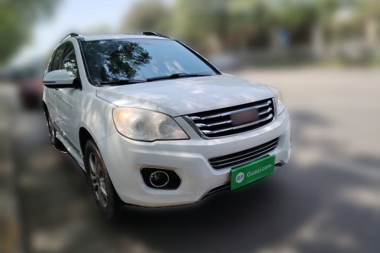 Used Haval H6 2015 Upgraded Model 1.5T Manual Two-Wheel Drive Elite Version Front Right 45 Deg