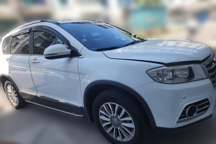 Used Haval H6 2015 Sport Edition 1.5T Automatic Two-Wheel Drive Luxury Model Front Right 45 Deg