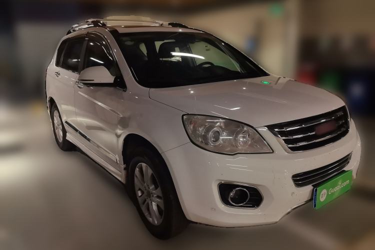 Used Haval H6 2015 Upgraded Model 1.5T Manual Two-Wheel Drive Elite Version Front Right 45 Deg