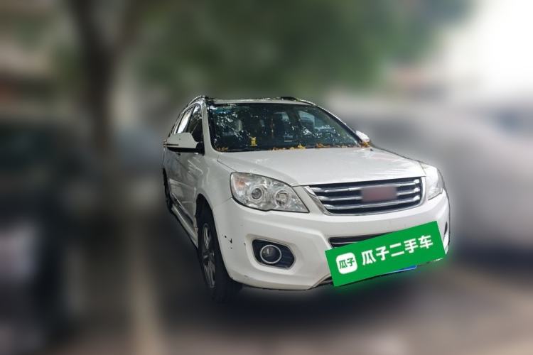 Used Haval H6 2015 Upgraded Model 1.5T Manual Two-Wheel Drive Elite Version Front Right 45 Deg