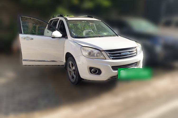 Used Haval H6 2015 Upgraded Model 1.5T Manual Two-Wheel Drive Elite Version Front Right 45 Deg