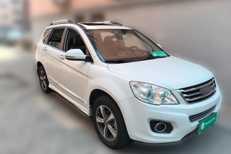Used Haval H6 2015 Upgraded Model 1.5T Manual Two-Wheel Drive Elite Version Front Right 45 Deg