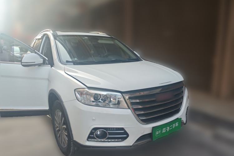 Used Haval H6 2015 Sport Edition 1.5T Automatic Two-Wheel Drive Luxury Model Front Right 45 Deg